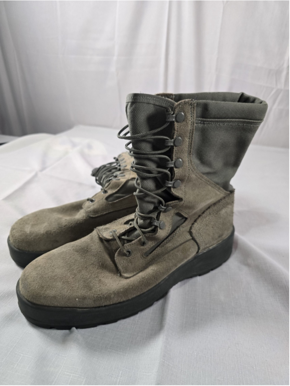Belleville AFTW Air Force Tempered Weather Gore-Tex Combat Boots Size 11R Vibram